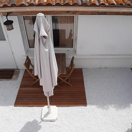 Petit Studio Independant Dans Jardin Avec Parking Et Portail Electrique Marsilya Dış mekan fotoğraf